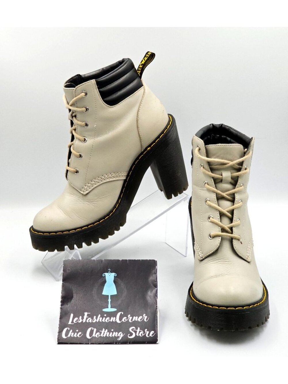 Dr. Martens Women's Beige Persephone Buttero Lace-Up Ankle Boot Size 6 2833